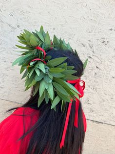 Beautiful real fresh bayleaf headpiece with red ribbon to tie in the back.  Fits Average adult head (21 inch approx) headpiece adjusts to head * University Gift, Head Crown, Wedding Notes, Gift Graduation, College University, Olive Branch, Ribbon Colors, Red Ribbon, Headpiece