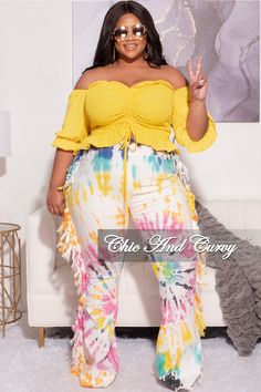 Cotton% 70 Rayon% 28.5 Spandex% 1.5 Model is wearing 1x Plus Size Summer Outfits Curvy Fashionista, Plus Size Summer Outfits Big Stomach, Luxury Fashion Outfits, Plus Size Off The Shoulder, Summer Outfits Curvy, Frill Top, Chic And Curvy, Plus Size Summer Outfits, 30th Bday