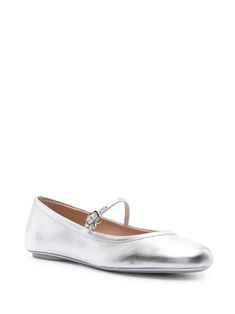 Gianvito Rossi Carla Leather Ballerina Flats - Farfetch Tone Calves, Rossi Shoes, Footwear Design Women, Ballerina Flats, Sneaker Wedge, Italian Luxury, Bridal Shoes, Gianvito Rossi, Manolo Blahnik