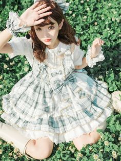 Women's Cute Matcha Plaid Lolita Dress
Features：

 	Product ID:DS0502
 	Material:Polyester
 	Season:Spring,Summer,Autumn,Winter
 	Color:Green

Size Chat： Horror Punk Fashion, Hand Sleeves, Pearl Straps, Star Pearl, Kawaii Hoodies, Kawaii Sweatshirt, Kawaii Hairstyles, Short Puff Sleeve, Cute Aprons