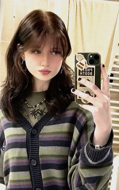 Wispy Bangs Round Face Long Hair, Type Of Bangs, Round Face Hairstyles Long, Wavy Layered Hair, Layered Hair With Bangs, Dip Dye Hair, Red Hair Inspo, Shoulder Length Hair Cuts, Dye My Hair