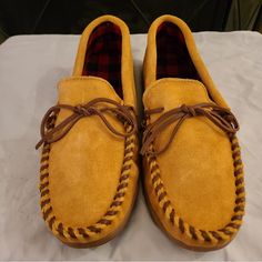 Guide Gear Men's Moccasins Slippers Size 9 Nwt The Red Plaid Makes These Slippers So Stylish. Perfect For The Winter Nights. No Box Fall Moccasins With Cushioned Footbed And Round Toe, Suede Moccasins For Outdoor With Round Toe, Outdoor Fall Moccasins With Round Toe, Fall Outdoor Moccasins With Round Toe, Outdoor Fall Round Toe Moccasins, Gear Shoes, Shoes Guide, Moccasins Mens, Moccasins Slippers