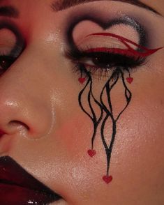 Black And Red Makeup, Halloweenský Makeup, Holloween Makeup, Mekap Mata, Drag Make-up, Makeup Drawing, Cute Eye Makeup, Halloween Eye Makeup, Graphic Makeup