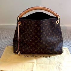 Lv Arsty Looks Brand New. I Have The Dust Over And Box. Louis Vuitton Artsy Mm Replica, Lv Trunk, Purse Louis Vuitton, Vuitton Outfit, Louis Vuitton Pattern, Cheap Louis Vuitton Bags, Louis Vuitton Taschen, Cheap Louis Vuitton Handbags, Louis Vuitton Artsy Mm