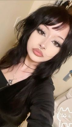 Cute Emo Makeup, Y2k Makeup Looks, Y2k Makeup