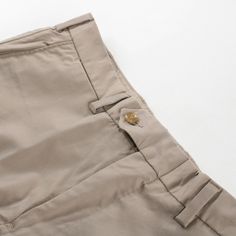 Bills Khakis Beige 34 Classic Fitted Pants With Cargo Pockets, Workwear Straight Leg Shorts With Belt Loops, Workwear Shorts With Pockets And Straight Leg, Straight Leg Work Shorts With Pockets, Beige Short Pants With Belt Loops, Workwear Pants With Hip Pockets, Fitted Khaki Short Pants, Khaki Fitted Shorts, Short Cotton Pants With Button Closure