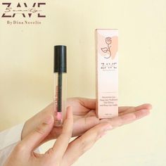 Dijamin aman 100% bahkan untuk pemakaian jangka panjang , untuk BPOM sedang proses brand ZAVE BEAUTY sudah HKI CERTIFIED . jadi sudah terdaftar sebagai salah satu brand di indonesia.       lipserum bay zave beauty adalah lipcare sekaligus pemerah bibir yang dapat berubah warna sesuai suhu tubuh.       tersedia 2 shade -pinkish -Reddish  💙lipserum yang diformulasikan untuk menyehatkan kulit bibir , jadi lipserum ini bukan hanya pemerah bibir , tetapi juga lipcare yang dapat menutrisi kulit bibir menjadi pink atau merah alami. 💙inggredients : vite E , jojoba oil , olive oil , vco , dan almond oil. 💙formulasi ringan dan tidak lengket  💙longlasting pigmen, warna tahan lama hingga 24 jam 💙transferproof , jadi warna tidak menempel saat pakain masker. 💙warna lipserum ini bening tapi saat di Rosy Lips, Lip Serum, Lip Moisturizer, Almond Oil, Jojoba Oil, Lip Makeup, Olive Oil, Beauty Makeup, Almond