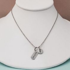 A set of 2 Razor blade charm necklaces with hand stamped initials *Can choose chain length *Initial charm is antique silver pewter 9mm *Razor blade charm is antique silver pewter *Your purchase will arrive packaged in a cute gift box and I will include a message by request. Add on a birthstone charm for $3.00 https://www.etsy.com/listing/235600956 Additional Hand stamped initial charm $3.50 https://www.etsy.com/listing/232868096 *Go back to Toodaughters https://www.etsy.com/shop/Toodaughters Pizza Necklace, Food Necklace, Bff Necklaces, Friendship Jewelry, Best Friend Necklaces, Cute Gift Boxes, Friend Necklaces, Initial Bracelet, Birthstone Charms