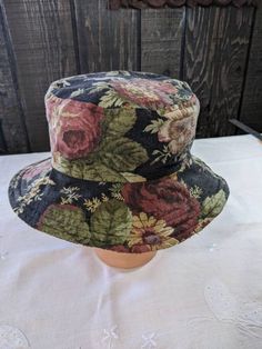 Handmade Vintage Cloche Hat, Reversible Multicolor Brimmed Hat, Vintage Adjustable Wide Brim Bucket Hat, Reversible Cap Hat, Vintage Wide Brim Adjustable Bucket Hat, Reversible Cap One Size Fits Most, Vintage Bucket Hat With Flat Brim For Outdoor, Vintage Flat Brim Bucket Hat For Outdoor, Bohemian Reversible Curved Brim Hat