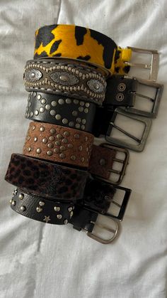 Cool Belts Fashion, 70s Belts, Aesthetic Belts, 2000s Belt, Cool Belts, 90s Belt, Studded Belts