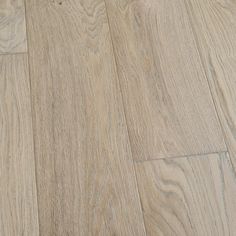 an image of wood flooring that looks like it has been cleaned and is ready to be used