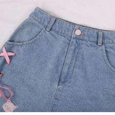 Product information: Color: blue Waist type: high waist Style type: temperament commute Fabric name: denim Main fabric composition: Cotton Pants type: loose type Size: Note： 1. Asian sizes are 1 to 2 sizes smaller than European and American people. Choose the larger size if your size between two sizes. Please allow 2-3cm differences due to manual measurement. 2. Please check the size chart carefully before you buy the item, if you don't know how to choose size, please contact our customer service. 3.As you know, the different computers display colors differently, the color of the actual item may vary slightly from the following images. Packing list: Shorts*1 Product Image: Wide Leg Shorts, Style Kawaii, Baggy Shorts, Pant Trends, Denim Pants Women, European Women, Pull Sweat, Mini Shorts, Type Of Pants