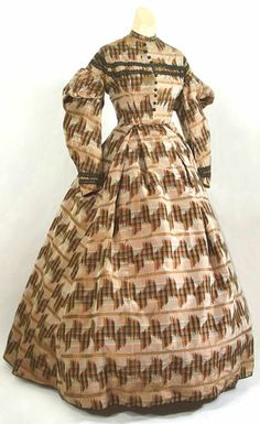 Silk Ikat dress, ca. 1855. Owned by Mary Doring, Library of Congress blog 1850s Dresses, 1850 Fashion, Ikat Dress, Silk Dresses