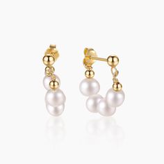 Complete your look with our Gold Plated Baroque Pearl Earrings. Featuring a vintage design, they make an ideal choice for birthday or anniversary gifts, radiating timeless charm. Pearl Birthstone, Studded Necklace, Baroque Pearl Earrings, Gold Pearl Earrings, Fine Jewelry Collection, Shop Engagement Rings, Baroque Pearls, Ear Studs, Pendant Earrings