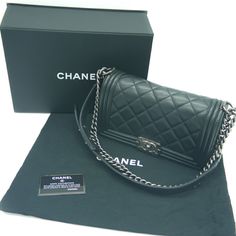 Brand: Chanel Model: Boy Color: Black Material: Leather Inclusions: Box, Dust bag Dimensions: 15cm x 25cm x 8cm / Serial number: NA Country of origin: Italie Assured Product ity: This product is supplied by a renowned and trusted partner. With this purchase, you are preserving iconic craftsmanship, celebrating heritage, and embracing the beauty of conscious shopping.Delivery 5-8 or 10-15 working days Please note that during high season and Sale period, delivery times may be affected We accept payment with a Credit card, Debit card, or PayPal.Note: Our Items are totally New High quality Brand Inspired Refurbished. Please make sure you are well aware of it before buying any of the Item. T&C's Apply in case of refunds.Please send us message on below chat to confirm availability. We will send Designer Black Rectangular Case Shoulder Bag, Designer Black Bag For Gift, Designer Black Rectangular Shoulder Bag, High-end Black Rectangular Box Bag, Black Box Bag For Shopping, Classic Black Box Bag For Gifts, Classic Black Box Bag For Gift, Model Boy, Chanel Model