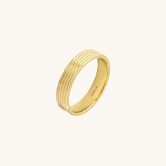 Real Gold Lined Wedding Band Ring Define Your Style, Luxury Jewelry Brands, Solid Gold Band, Gold Sun, Pear Engagement Ring, Twist Ring, Knot Ring, Gold Piece, Vintage Band