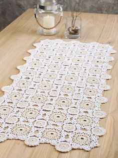 table runner crochet for kitchen Tablecloth Patterns, Crochet Thread Patterns, Kitchen Crochet, Gold Crochet, Crochet Bowl, Crochet Placemats, Crochet Table Runner Pattern, Delicate Crochet, Popular Crochet