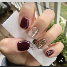 Revel Christmas Nail Ideas, Revel Fall Nails, Gel Nail Inspo Short Winter, October Nails Acrylic Short, Simple Fall Gel Nail Ideas, Fall Short Oval Nails, Cute Nails For Fall Short Square, Revel Nail Dip Powder Ideas Fall, Dip Nails For Fall