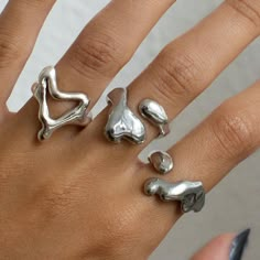 Melting Silver, Chunky Silver Jewellery, Dope Jewelry, Funky Jewelry, Materials And Textures, World Of Art, Jewelry Lookbook, Girly Jewelry, Dream Jewelry