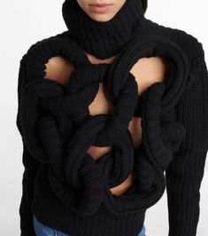 Big Knit Sweaters, Knitting Cables, Black Wool Sweater, Big Knits, Draping Fashion, Polka Dot Sweater, Sweater Trends, Knitwear Fashion, Open Knit Sweater