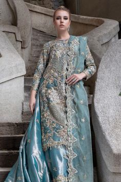 Raw Silk Lehenga, Bridal Shirts, Bridal Dress Fashion, Indian Bridal Dress, Indian Bridal Wear, Blue Bridal, Silk Lehenga, Pakistani Fashion, Designer Wear