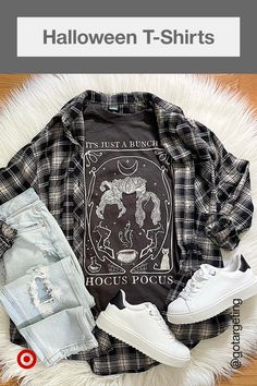 A graphic Halloween t-shirt paired with denim & sneakers is a go-to casual outfit for a night of hocus-pocus & fun. Layer with a flannel shirt for a fall look. Puff Hairstyle, T Shirts Cute, Fall Entertaining, Downtown Outfits, Denim Sneakers, Halloween T Shirts, Aesthetic Ideas, Really Cute Outfits, Hocus Pocus