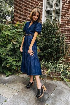 Now in a chic, indigo denim, our most-loved Havana Dress collection continues to expand. A tiered skirt and puff sleeves give a definitive feminine appeal, while the collared v-neck and button front placket, make it as chic as it is versatile. Designed to be worn belted or loose and flowing, it is forever the one piece that can take you everywhere. Fall fashion, Long dresses, Fall Fits, Belted Dress Look Fitted Maxi Dress With Pockets For Day Out, Fall Midi-length Dresses With Relaxed Skirt, Relaxed Fit Knee-length Dress For Daywear, Casual Summer Dress With Relaxed Fit, Relaxed Knee-length Summer Dresses, Summer Belted Dress With Fitted Waist, Chic Knee-length Indigo Dress, Blue Summer Dress With Relaxed Fit, Casual Indigo Midi-length Dress