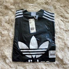 Brand New Adidas Originals Cotton Trefoil Shirt. Three Stripe Detail On Sleeves And Embroidered Logo On Side Sleeve. Adidas Tops, Adidas Black, Black Adidas, Shirt Color, Adidas Women, Adidas Originals, Colorful Shirts, Black White, Womens Tops