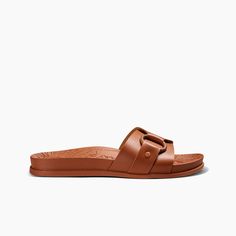 Comfy Slides, Wardrobe Inspiration, Slides Shoes, Arch Support, Flat Sandals, Platform Sandals, Soho, Leather Sandals, Sunnies