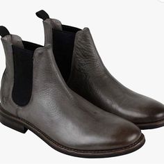 100% Leather Boot. Made By Frye Ben Chelsea Rugged Leather Chelsea Boots For Fall, Classic Chelsea Boots With Textured Sole For Fall, Fall Chelsea Boots With Oiled Leather And Leather Lining, Leather Chelsea Boots With Textured Sole For Fall, Fall Leather Chelsea Boots With Textured Sole, Casual Leather Chelsea Boots With Snip Toe, Rugged Leather Chelsea Boots With Leather Lining, Wedge Work Boots, Frye Harness Boots