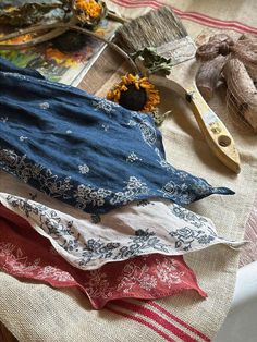 Composition : 100% washed linenColor : natural,blue,brick redCountry of Origin : KOREA Casual Linen Scarves For Summer, Bohemian Linen Scarves For Spring, Linen Scarf, Linen Scarves, Scarf Accessory, Composition, Women Accessories, The Originals, Blue