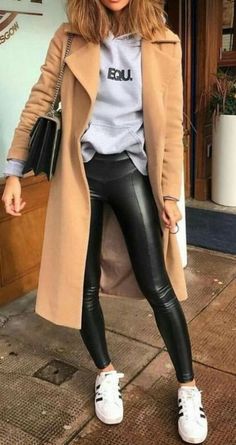 Street style outfits! #autumn #London #ideas #2018 #fall #fallfashion # Trendy Winter Leather Pants, Trendy Leather Pants For Winter, Trendy Fitted Leather Pants For Winter, Sleek High Waist Winter Leggings, Trendy Winter Faux Leather Leggings, Trendy Faux Leather Winter Leggings, Casual Leather Pants For Night Out In Winter, Casual Leggings For Night Out In Fall, Sleek Leggings For Fall