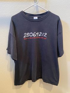 Vintage Donnie Darko movie promo tee from 2003/in excellent condition, no holes or rips, message for measurements. Movie Graphic Tees, Donnie Darko Shirt, Donnie Darko Movie, Movie Clothes, Donnie Darko, Movie Shirts, Japanese Street Fashion, Baddie Outfits, Dream Clothes