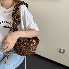 UAKISS - Animal Print Leopard Bag Women Ladies Bags Brand Large Capacity Shoulder Clutch Hobos Handbags Dumpling Tote Fashion Women's Bag Casual Leopard Print Tote Bag, Casual Leopard Print Shoulder Bag, Casual Leopard Print Shoulder Bag For Travel, Leopard Print Shoulder Bag With Animal Design, Casual Leopard Print Shoulder Bag For Daily Use, Casual Leopard Print Tote Shoulder Bag, Trendy Brown Bag With Animal Design, Trendy Animal Design Bags For Daily Use, Trendy Animal Design Bags For Everyday Use