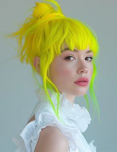 Highlighter Yellow Hair, Neon Yellow Hair Color, Yellow Hairstyle, Green And Yellow Hair, Neon Yellow Hair, Bright Yellow Hair, Neon Hair Color, Hair Color Unique, Neon Hair