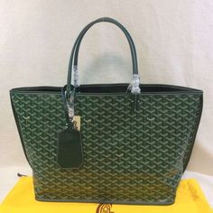 Size: Standard Size It comes with Dust box, Care manual, Tag, and Paper bag. Green Luxury Bag For Errands, Luxury Green Bags For Errands, Luxury Green Shopping Bag, Designer Green Shopping Bag, Designer Green Bag For Shopping, Designer Green Satchel With Large Capacity, Luxury Green Satchel For Daily Use, Luxury Green Satchel For Errands, Designer Green Bags With Leather Handles