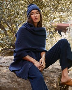 Consider this ultra-plush essential your go-to travel wrap. Expertly knit with the softest organic cotton and recycled cashmere Italian yarn, that’s both breathable and cozy and doubles as a wrap or small blanket. Made sustainably with the softest 5-gauge Italian organic cotton and recycled cashmere yarn. Expertly designed with extra width for enhanced warmth and coverage as the temperature drops. OK logo chain stitch embroidery. Cozy Cashmere Wraps For Fall, Ok Logo, Cozy Beanie, Small Blanket, Recycled Cashmere, Travel Wrap, Chain Stitch Embroidery, Scarf Accessories, Small Blankets