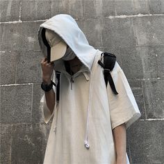 Wiaofellas Men Women Hooded T-shirt Hip Hop Clothes Harajuku Korean Fashion Short Sleeve Hoodie Tee Short Sleeve Tops Tshirt with Hood Size Length Bust Shoulder M 68 cm 122 cm 56 cm L 70 cm 126 cm 58 cm XL 72 cm 130 cm 60 cm Mens Summer Fashion, Hip Hop Clothes, Male Streetwear, Korean Fashion Shorts, Kawaii Clothes Goth, Harajuku Hoodie, Summer Sweatshirt, Plain Hoodies, Short Sleeve Hoodie