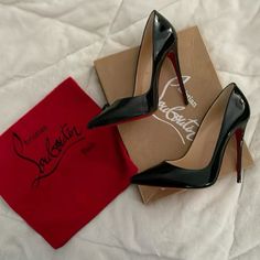 Cute High Heels Black, Black Heels Louboutin, Black Christian Louboutin Heels, Luis Vuitton Shoes Heels Christian Louboutin Red Bottoms, Loubitons Heels Aesthetic, So Kate Louboutin Aesthetic, Louibittons Heels, Black Heels Red Bottoms, Cristian Lobotan Heels