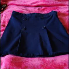 The Color Is Dark Blue Has Shorts Underneath , Has Zipper On The Size. The Size Is 12 (Girls), Nwot Navy Fitted Skort For School, Preppy Blue Bottoms With Pockets, Preppy Short Skort For School, Blue Cotton Skort For School, Short Cotton Skort For School, Cotton Short Skort For School, Cotton School Uniform Bottoms In Short Length, Preppy Fitted Shorts For School, Navy School Bottoms With Pockets