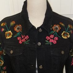 Nwt Gianni Bini Embroidered Black Denim Jacket In A Size S. Approx 25 In Long From Top Of Collar To Bottom Of Hem. Two Breast Pockets. Button Closure, Button Cuffs, Small Belts With Buttons On The Back To Give A Small Amount Of Adjustment. I Can't Remember What They Are Called At The Moment. It Is The Last Picture. Dry Clean Only. Long Sleeve Denim Jacket With Floral Embroidery For Fall, Floral Embroidered Long Sleeve Denim Jacket For Fall, Floral Embroidery Long Sleeve Denim Jacket For Fall, Casual Fitted Denim Jacket With Floral Embroidery, Embroidered Long Sleeve Denim Jacket For Fall, Embroidered Black Denim Jacket For Fall, Black Embroidered Denim Jacket For Fall, Fitted Denim Jacket With Multicolor Embroidery, Fitted Winter Denim Jacket With Floral Embroidery