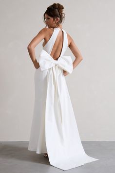 Bestow | White Open-Back Maxi Dress With Oversized White Bow Midi Bridesmaid Dress, White Prom, Club L London, Open Back Maxi Dress, Black Dress Prom, Fishtail Skirt, Black Tie Gala, White Maxi Dress, Bridesmaid Outfit