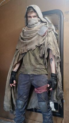 Apocalyptic Clothing, Concept Clothing, Pose Reference Photo, Fantasy Clothing, Character Outfits, Costume Design, Character Design Inspiration, Character Inspiration