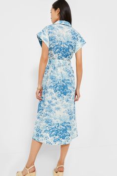 Elegant in its simplicity, the ultra-lady like Misty Blue Toile Chloe Dress is done in a structured fabric that is sure to turn heads for its design details and beautiful print. The trapunto stitching on the sleeves, placket, and hemline complete this midi moment, making it feel extra special with minimal effort. Pair with heels or flats, sunnies or statement earrings, for day or night, and rest assured that you look fabulous! Spread collar Short wing sleeves Button front placket Optional adjust Structured Fabric, Wing Sleeves, Blue Toile, Chloe Dress, Cocktail Attire, Shopping Day, Weekend Wear, Night Looks, Office Fashion