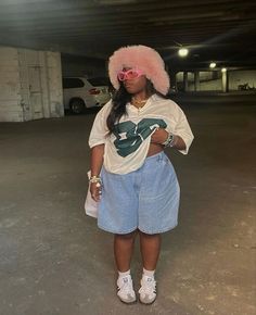 H R, Plus Size Baddie, Plus Size Baddie Outfits, Pose Inspiration, Fest Outfits, Summer Outfit Ideas, Inspo Board, Moda Plus, Fit Ideas