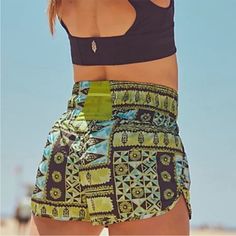 Nwt. Color: Night Surf Combo. Green/Black Printed Shorts. Rare Print! Casual Yoga Shorts For Beach Season, Green Summer Yoga Bottoms, Green Athleisure Beach Bottoms, Black Summer Yoga Bottoms, Green Yoga Shorts For Summer, Green Shorts For Yoga In Summer, Green Pajama Shorts For Beach Season, Casual Multicolor Yoga Shorts, Green Workout Shorts For Beach Season