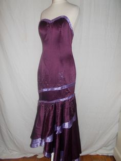 Vintage evening dress 90s Aubergine purple beaded sequin strapless evening dress size small Purple Fitted Strapless Dress With Sweetheart Neckline, Purple Sleeveless Corset Dress, Glamorous Purple Satin Evening Dress, Purple Homecoming Dress With Corset Back, Glamorous Purple Evening Dress With Fitted Bodice, Glamorous Purple Fitted Bodice Evening Dress, Purple Strapless Dress For Prom Season, Purple Strapless Dress For Prom, Purple Corset Dress With Sweetheart Neckline