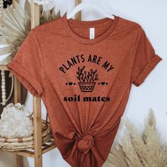 Cricut Plant Shirts, Plant Tshirt Design, Plant Tshirts, Plant Tee Shirts, Plant Mama Shirt, Plant Mom, Cricut Creations, White Ink, Me Time