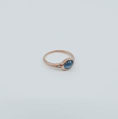 Sapphire signet ring, sapphire cabochon ring, oval sapphire and diamond ring, 14k gold bold sapphire ring, oval bezel sapphire band Gold Chain Choker, Sapphire Band, Cabochon Ring, Charm Rings, Jewelry Lookbook, Color Ring, Chain Choker, Ear Jewelry, Signet Ring