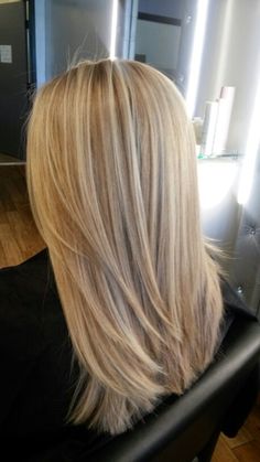 Hair Styles Balayage, Medium Hairs, Balayage Blonde Hair, Perfect Blonde Hair, Light Blonde Hair, Balayage Blonde, Blonde Hair Inspiration, Blonde Hair Shades